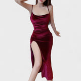 Gabriela - Aksominė suknelė su šonine skyle