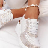 Angelica | Jokių daugiau pagalbos pėdų